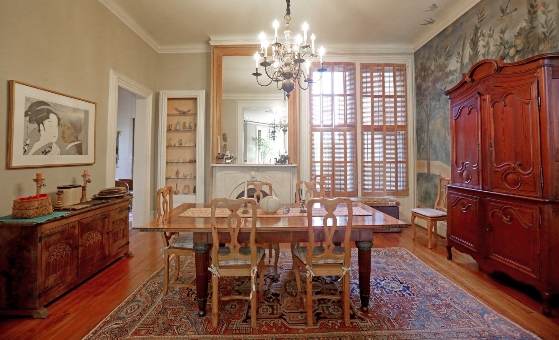 At Home with Suzanne Sessions